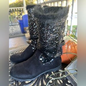 Women’s Elegant Black Sequin Boots EUC